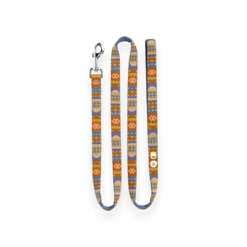 Woolly Wolf Nightless Night Leash